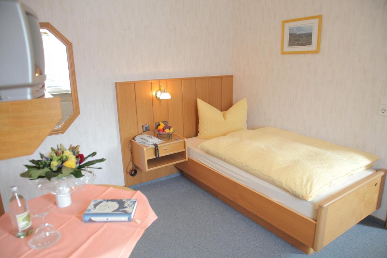 Landhotel Gasthof Zur Post Langewiese ห้อง รูปภาพ