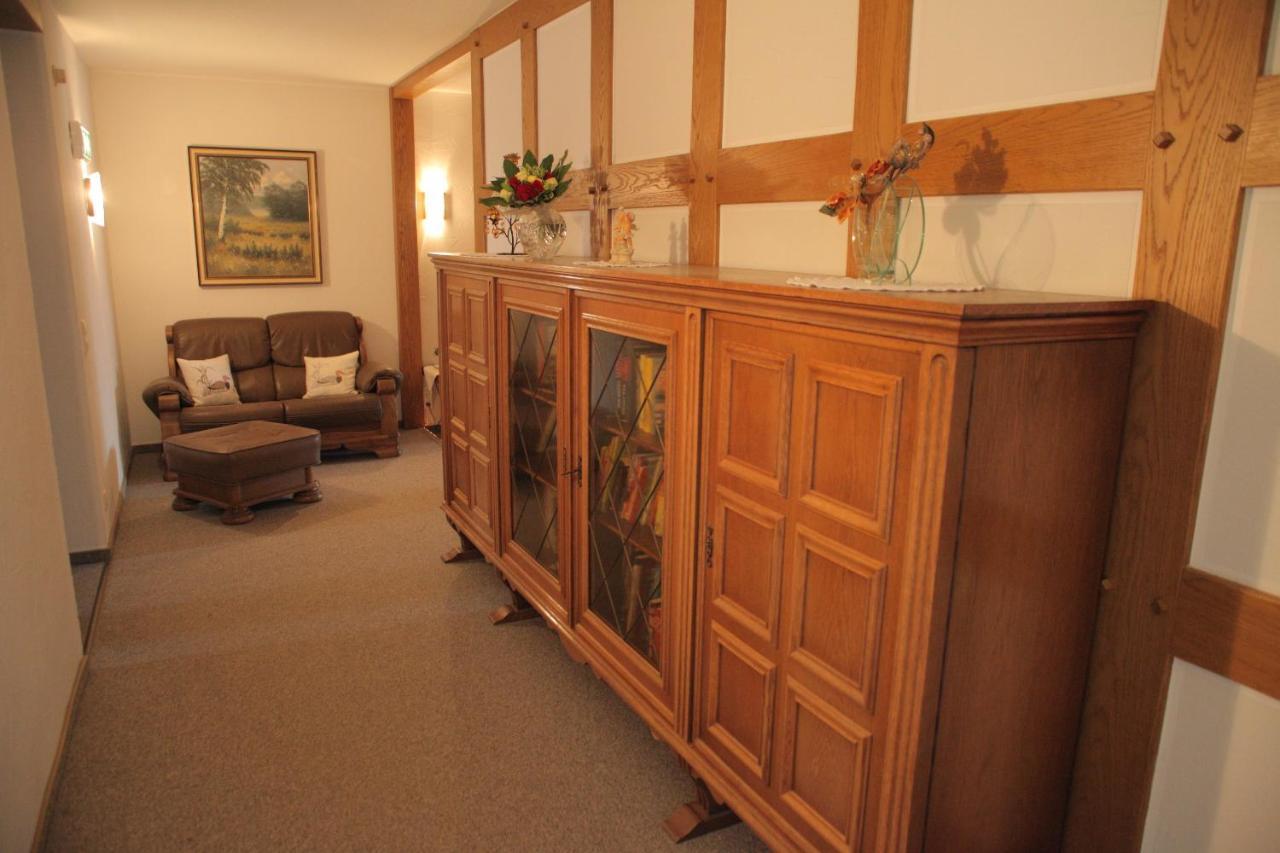Landhotel Gasthof Zur Post Langewiese ภายนอก รูปภาพ