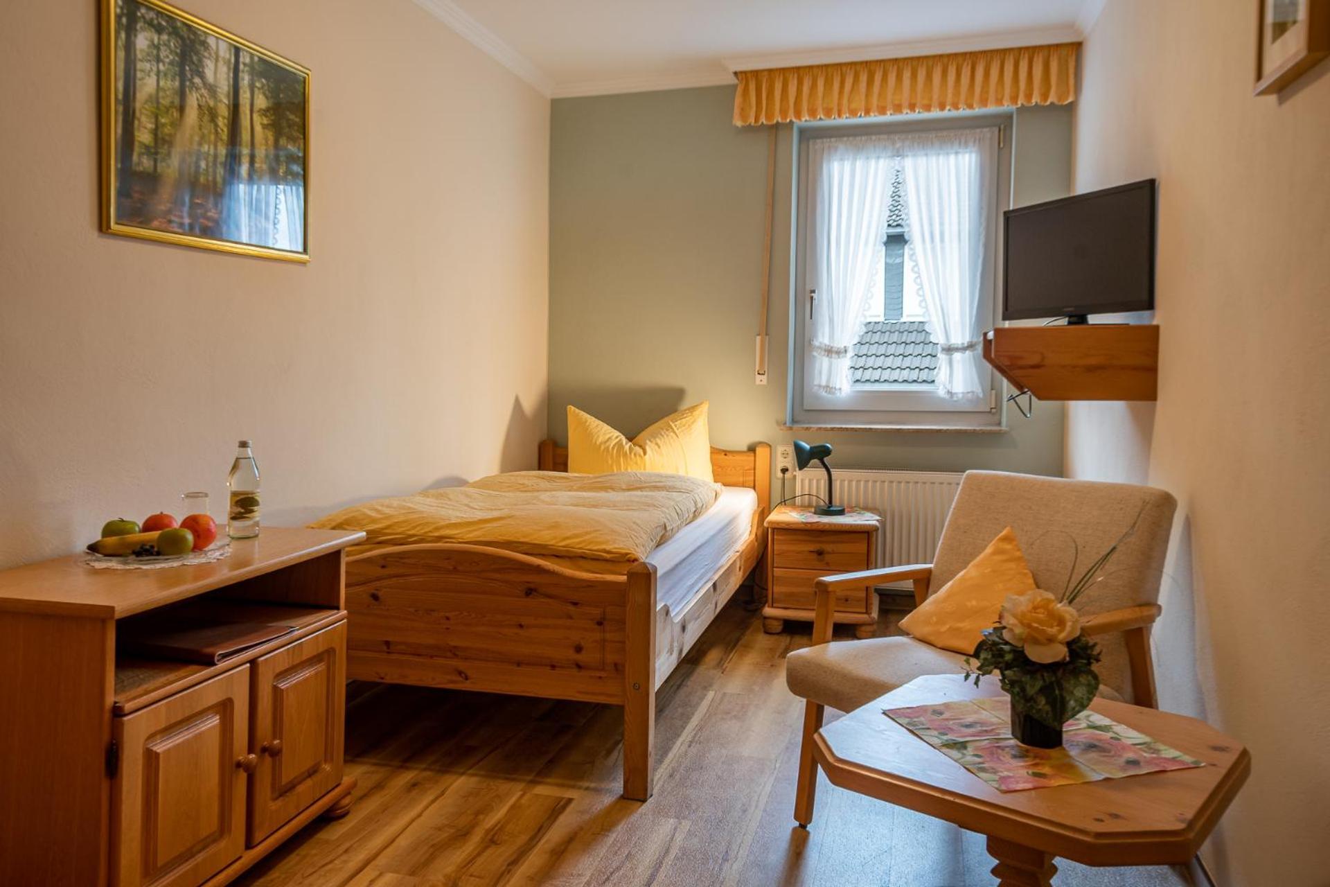 Landhotel Gasthof Zur Post Langewiese ภายนอก รูปภาพ